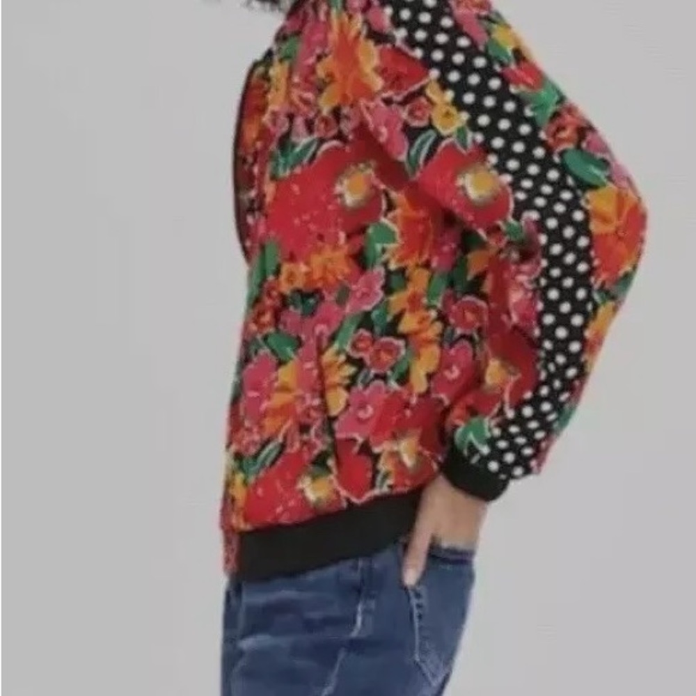 New ..Zara floral Jacket !! - Picture 3 of 6